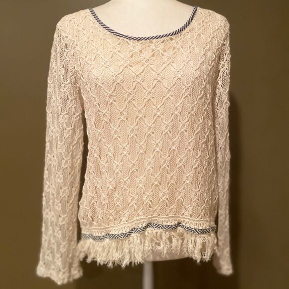 BKE Crocheted Top Size Medium Fringe Bottom Long Sleeve Lined - Picture 11 of 13